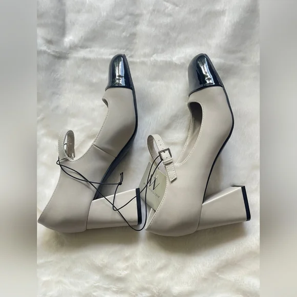 Worthington Black and Cream Heels Timeless Elegance - Picture 3 of 6